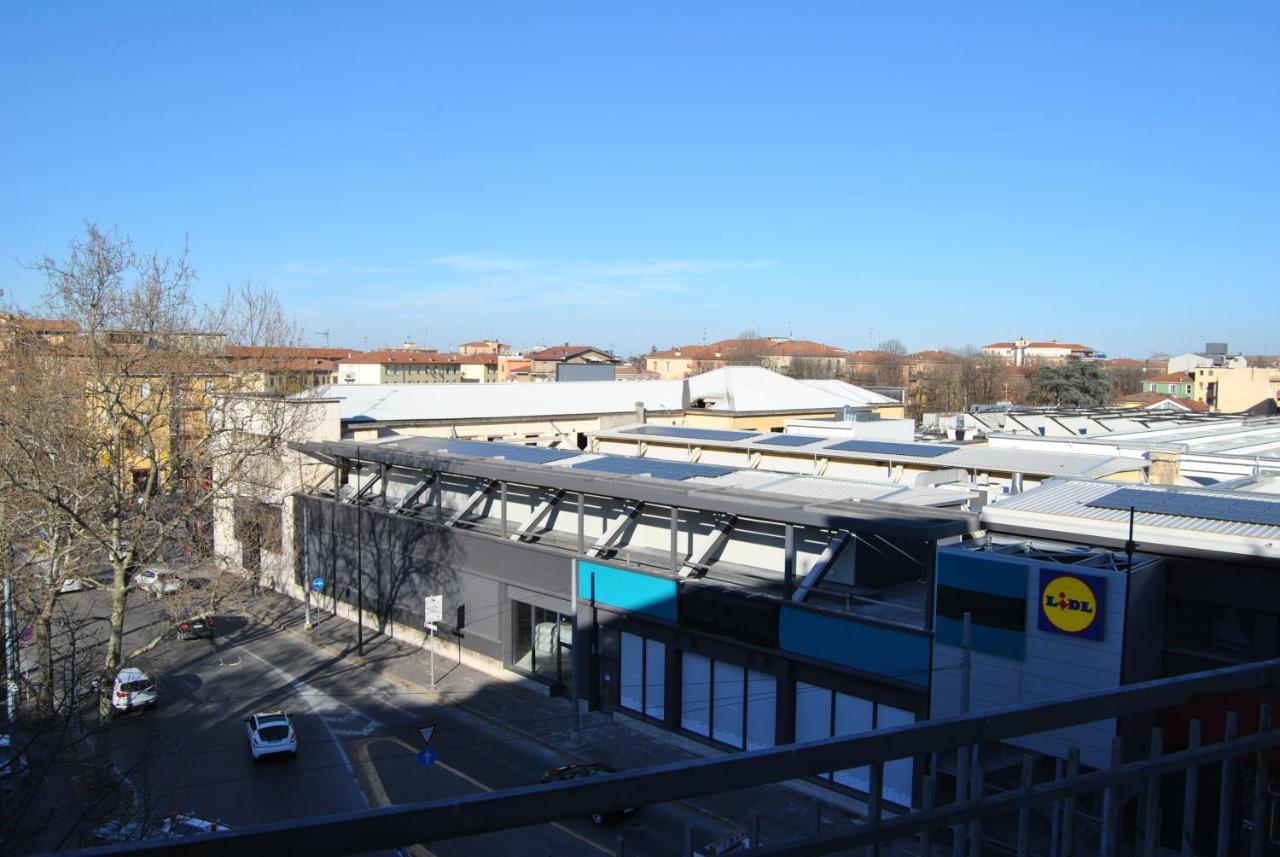 Hotel Lombardi Fleming Parma Esterno foto