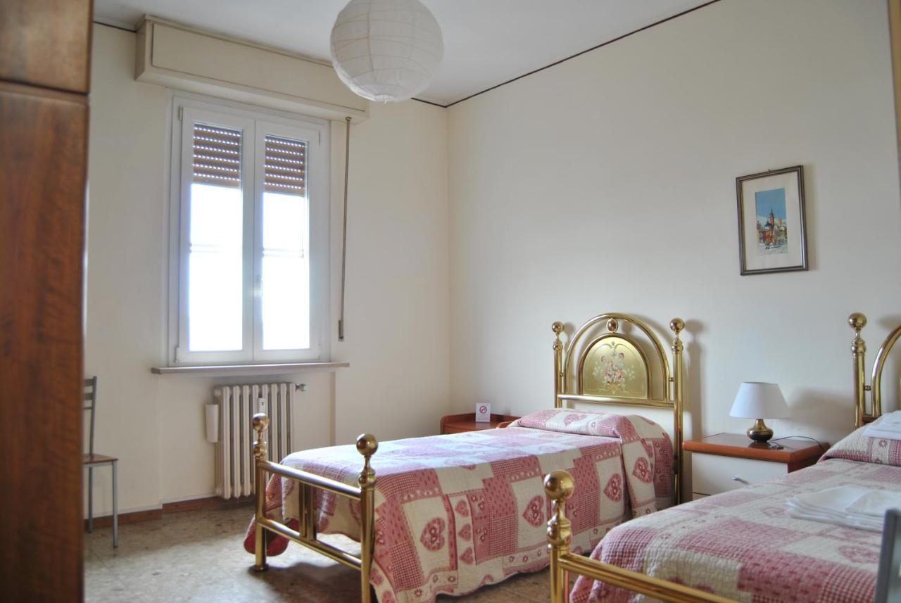 Hotel Lombardi Fleming Parma Esterno foto